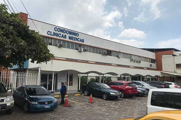 San Salvador, Condominio Clínicas Médicas